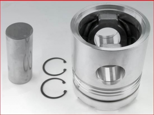 Cummins Piston Kit - 14.5:1 compression ratio (with pin)