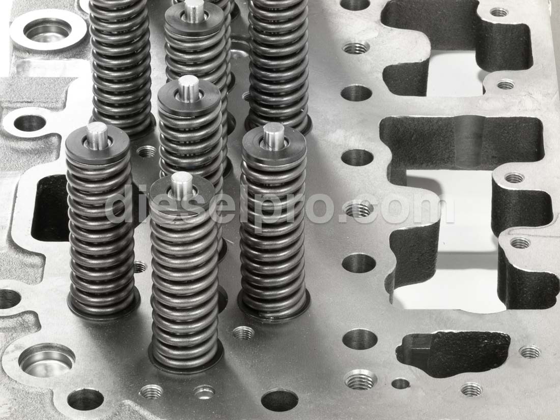 Cummins QSM Cylinder Head | 24 hr Worldwide Shipping